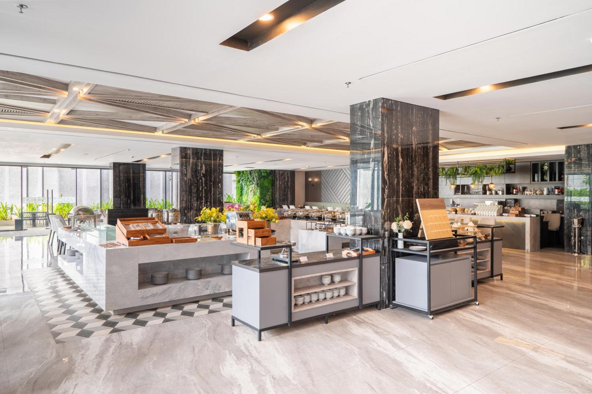 Aston Sorong Hotel & Conference Center エクステリア 写真