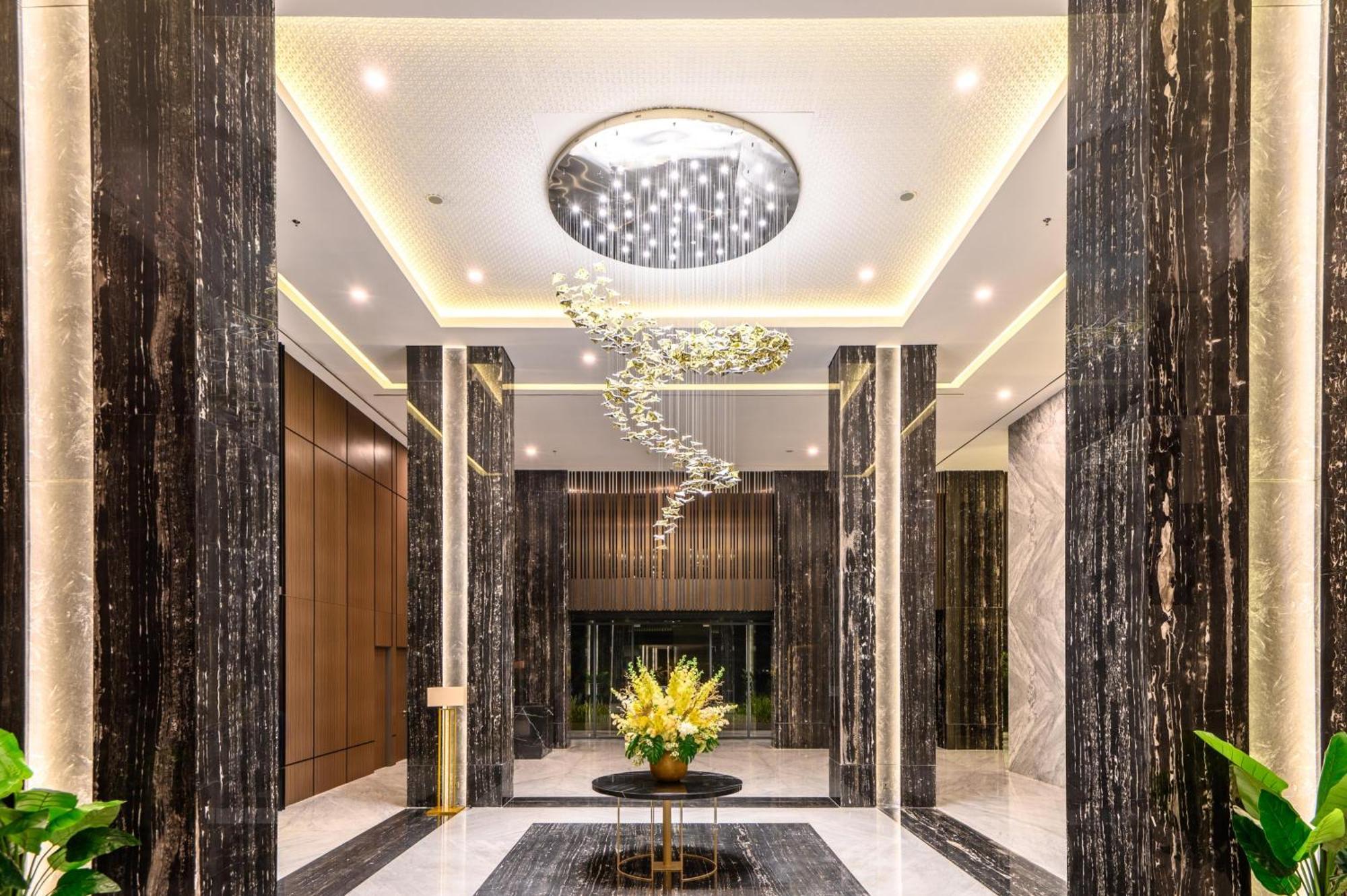 Aston Sorong Hotel & Conference Center エクステリア 写真