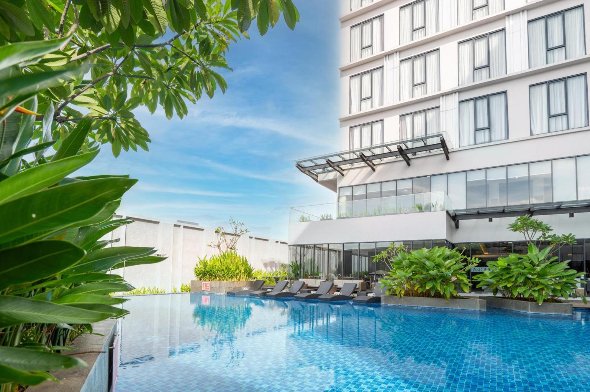 Aston Sorong Hotel & Conference Center エクステリア 写真