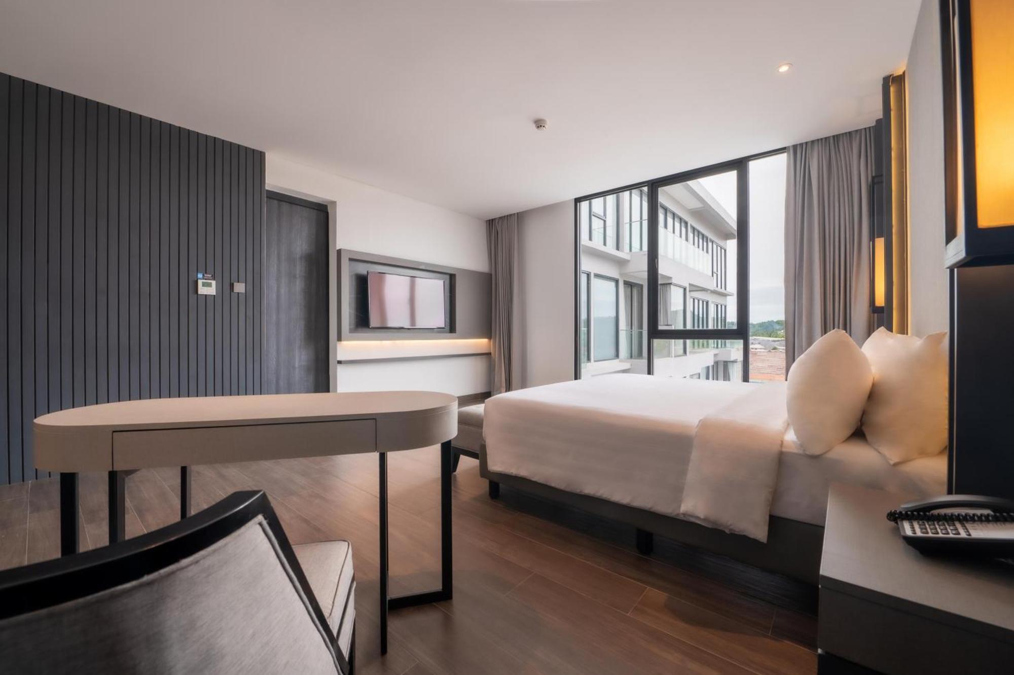 Aston Sorong Hotel & Conference Center エクステリア 写真