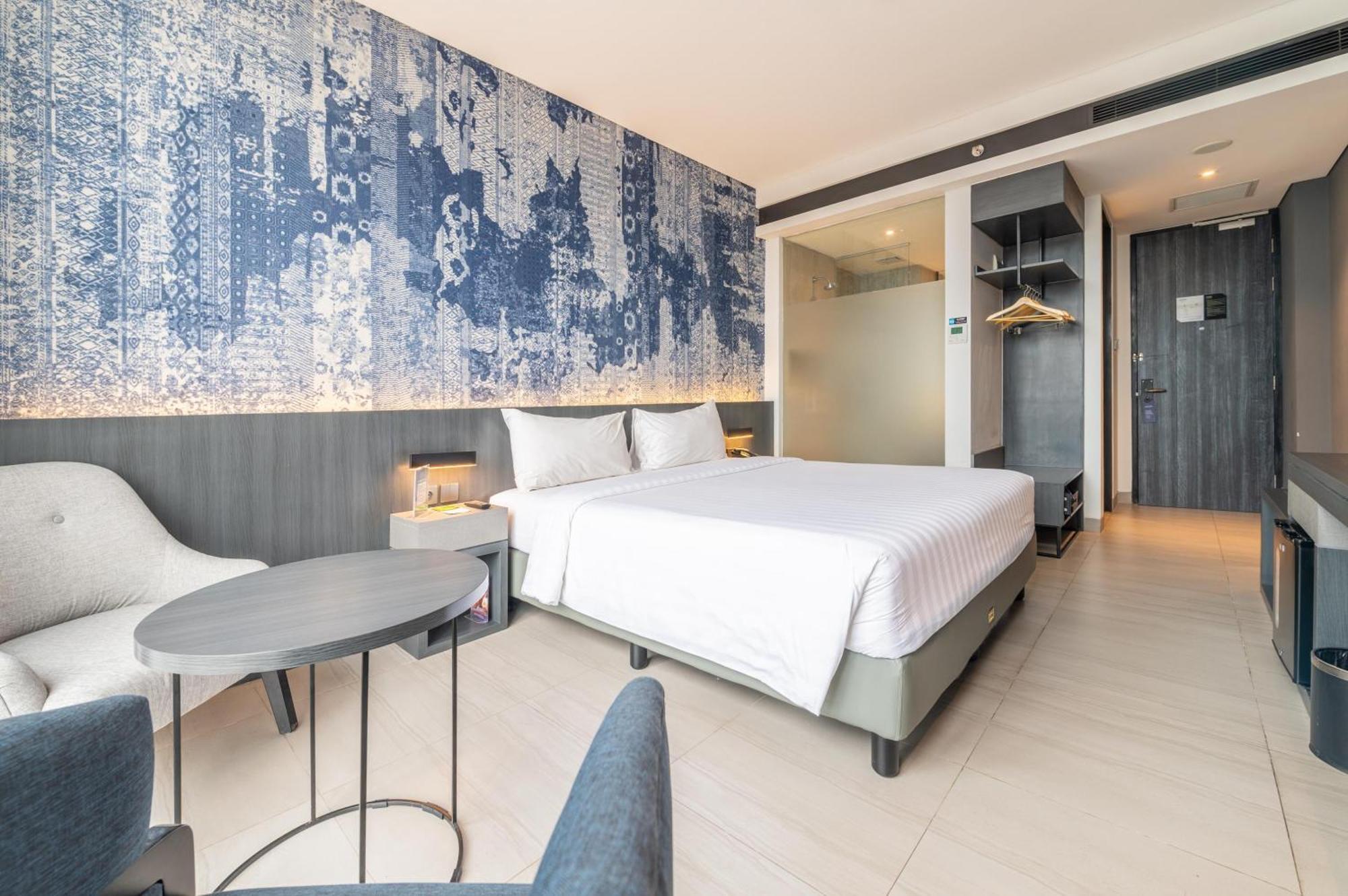 Aston Sorong Hotel & Conference Center エクステリア 写真
